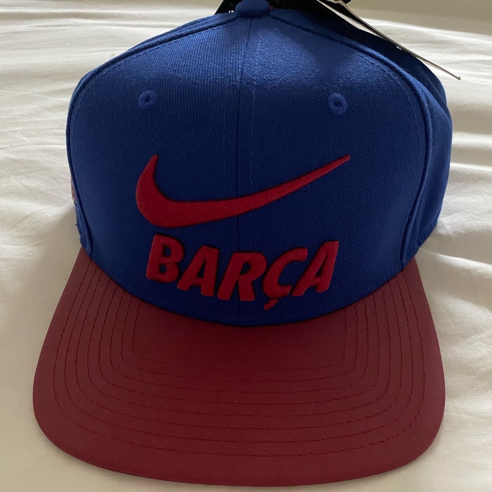 NWT Nike Barcelona Snapback hat